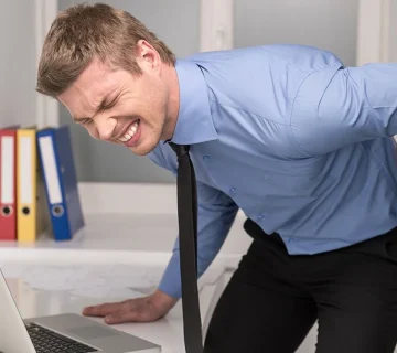 کمردرد در جوانی